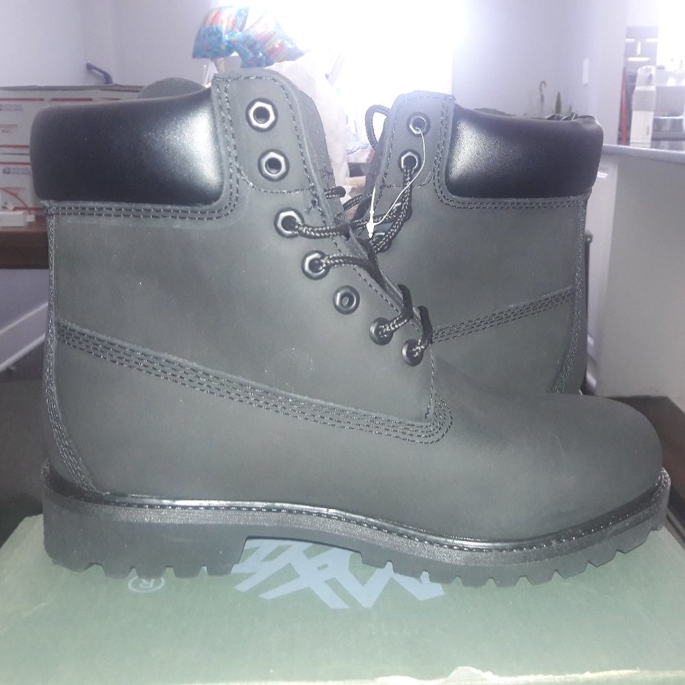 Black Timberland Boots